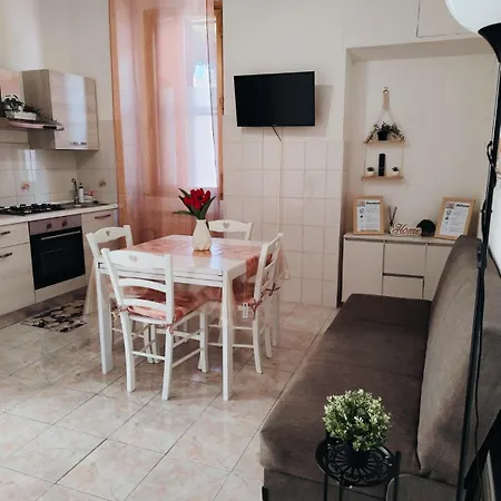 La Casa Di Lilly شيفيتافيكْيا